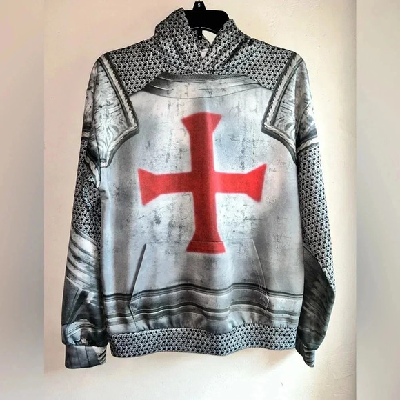 Other - Men’s Assassins Creed hooded sweatshirt. Size M. Lightweight. Like new!